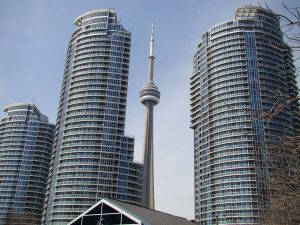 Top 16 Toronto Neighbourhoods for Young Professionals