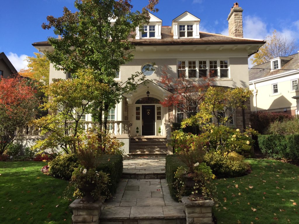 leaside home