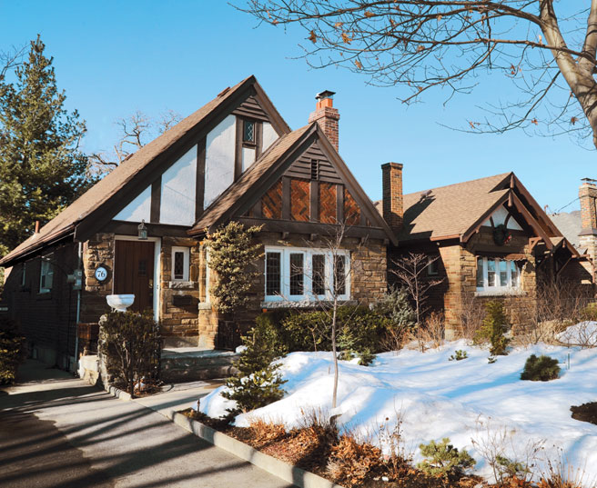 house in rockliffe-smythe, toronto